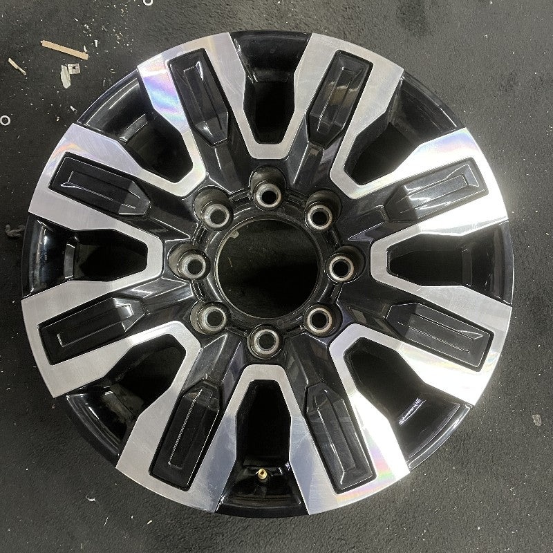 20″ SIERRA 2500 PICKUP 24 20×8.5 8 spoke raised spoke machined with black pockets black inserts opt Q7H Original OEM Wheel Rim