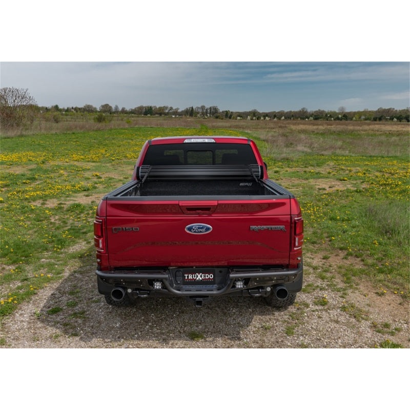 Truxedo 08-15 Nissan Titan 7ft Sentry Bed Cover