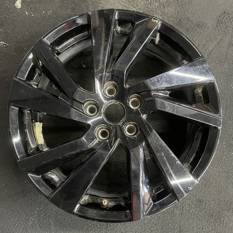 18″ EQUINOX 22-24 18×7 gloss black opt REY Original OEM Wheel Rim