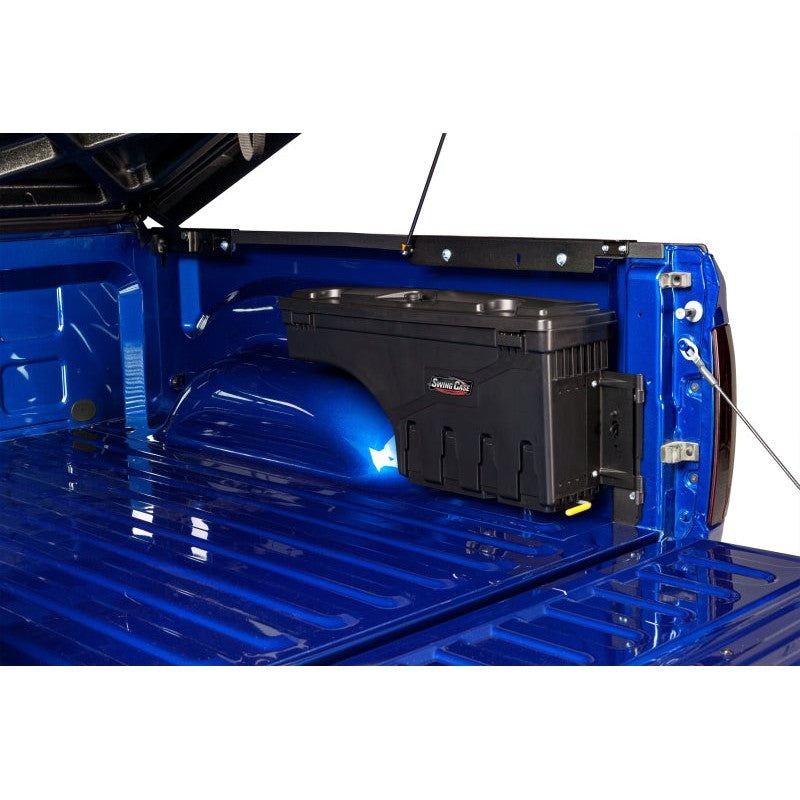 UnderCover 05-23 Tacoma Drivers Side Swing Case Black Smooth | SC401D
