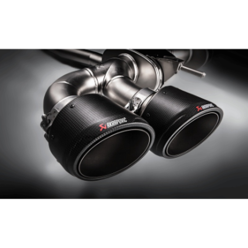 Akrapovic 08-18 Nissan GTR Evolution Race Line w/o Cat w/ Carbon Tips
