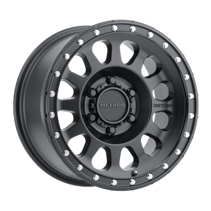 Method MR315 17×9 -12mm Offset 6×5.5 106.25mm CB Matte Black Wheel